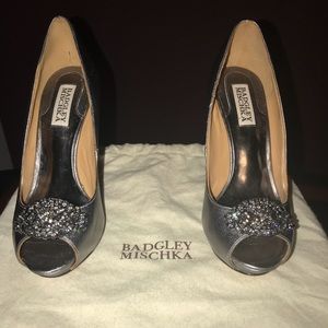 Badgley‎ Mischka peep toe embellished heels